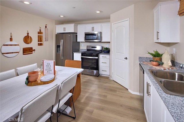 8456 Peachwillow Ct, Jurupa Valley, CA 92509 - photo 5