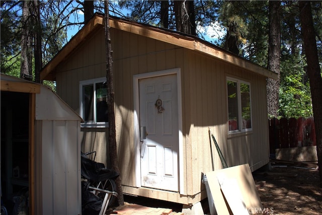 437 Chickadee Dr, Big Bear Lake, CA 92315 - photo 24
