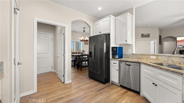 22536 Pahute Rd, Apple Valley, CA 92308 - photo 13