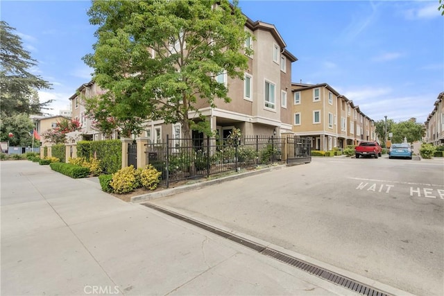 14713 Sherman Way Unit 1/2, Van Nuys, CA 91405 - photo 1