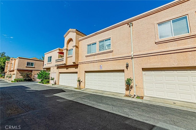 25256 Steinbeck Ave Unit F, Stevenson Ranch, CA 91381 - photo 2