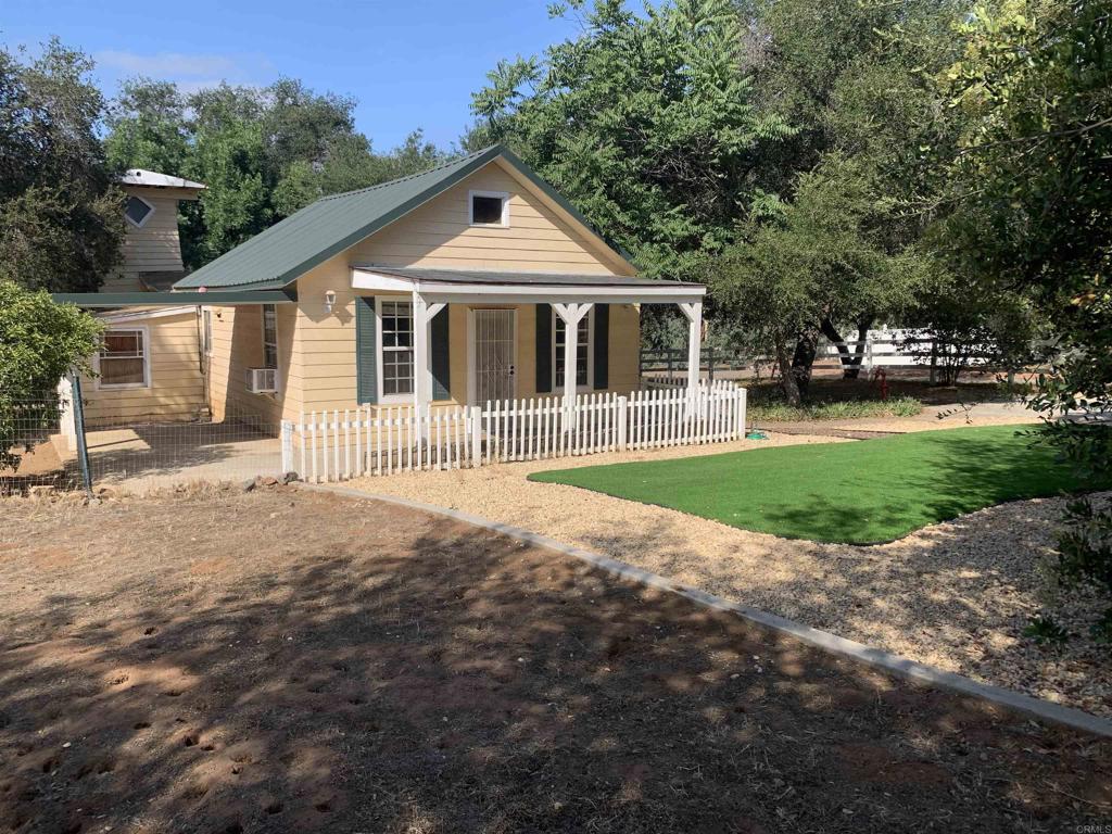 505 N Glen Oaks Dr, Alpine, CA 91901 - photo 1
