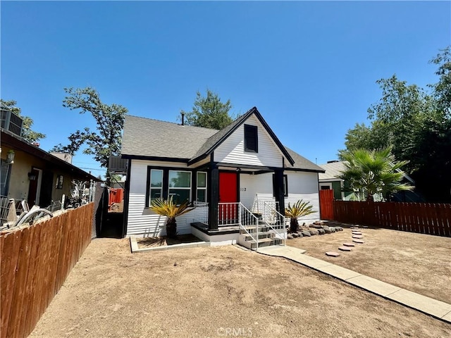 112 Woodrow Ave, Bakersfield, CA 93308 - photo 2