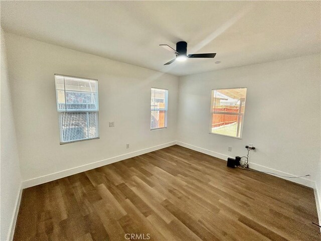 112 Woodrow Ave, Bakersfield, CA 93308 - photo 23
