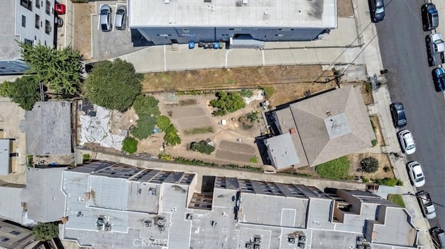 811 N Bunker Hill Ave, Los Angeles, CA 90012 - photo 9