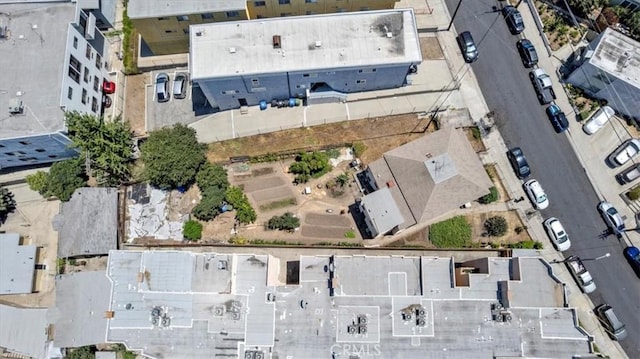 811 N Bunker Hill Ave, Los Angeles, CA 90012 - photo 8
