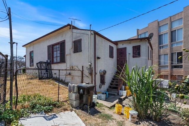 811 N Bunker Hill Ave, Los Angeles, CA 90012 - photo 20