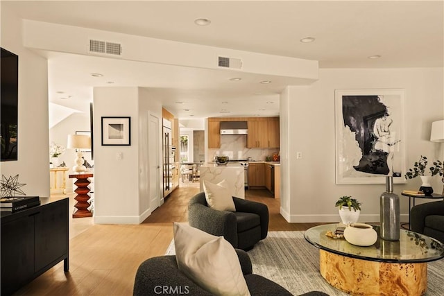 4035 Pacheco Dr, Sherman Oaks, CA 91403 - photo 13