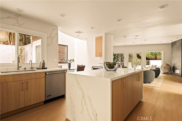 4035 Pacheco Dr, Sherman Oaks, CA 91403 - photo 10