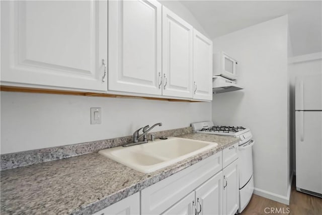 11255 Paso Robles Ave, Granada Hills, CA 91344 - photo 42