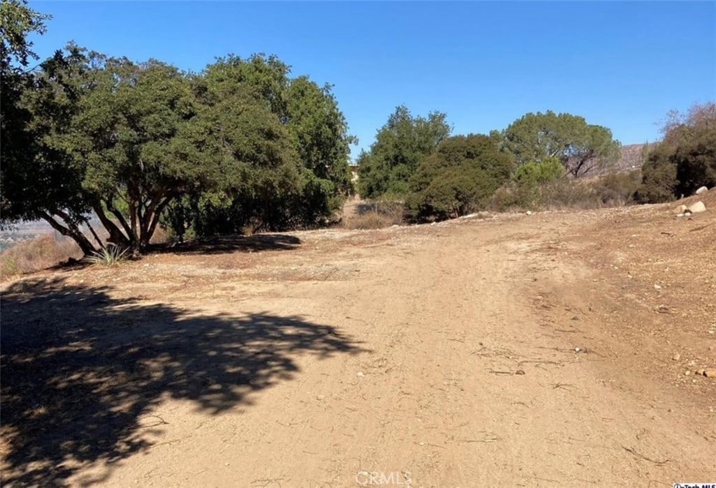 6835 Grenoble, Tujunga, CA 91042 - photo 2