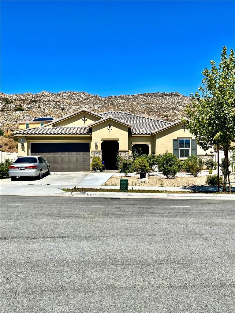 658 Aswut Cir, San Jacinto, CA 92582 - photo 1