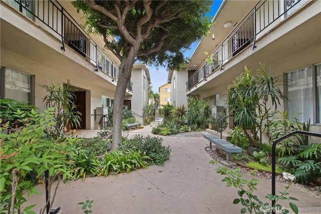 307 Cherry Ave Unit 5, Long Beach, CA 90802 - photo 5