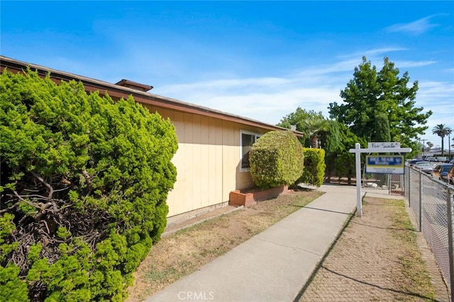 918 Mcdonald Ave, Wilmington, CA 90744 - photo 13