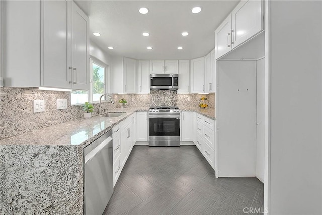 28399 Ashford Ct, Highland, CA 92346 - photo 3