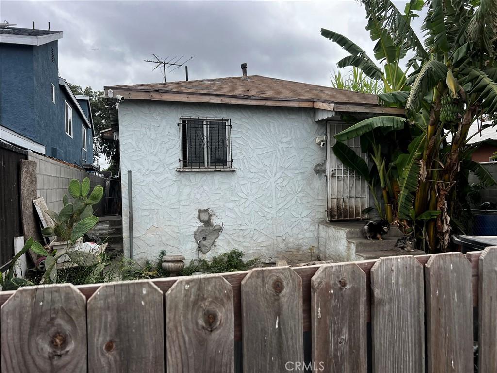 1107 E 112th St, Los Angeles, CA 90059 - photo 1