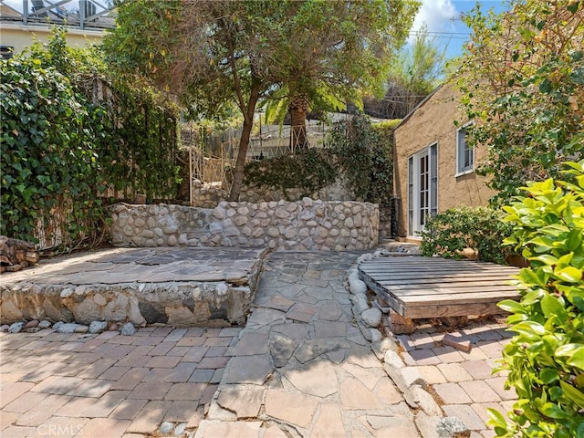 6222 Glen Airy St, Los Angeles, CA 90068 - photo 27