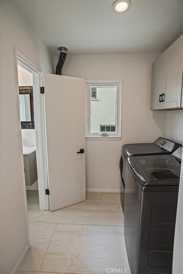914 E Grinnell Dr, Burbank, CA 91501 - photo 16