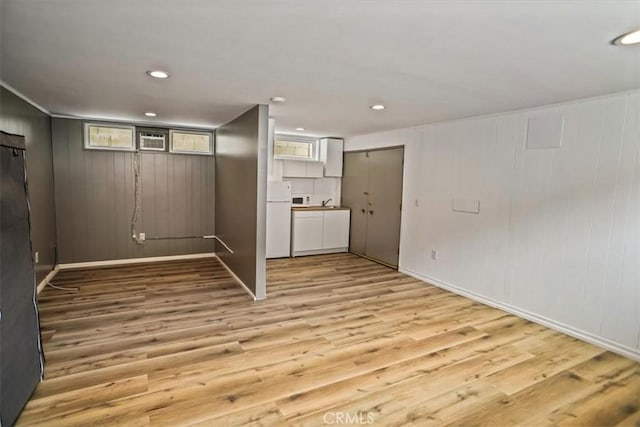 914 E Grinnell Dr, Burbank, CA 91501 - photo 35