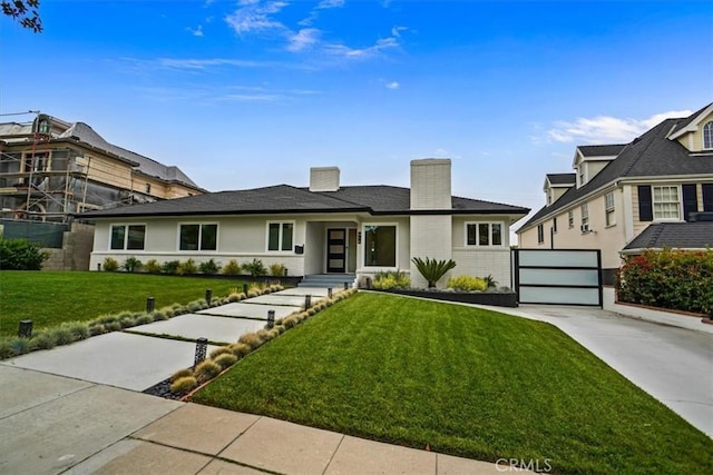 914 E Grinnell Dr, Burbank, CA 91501 - photo 1
