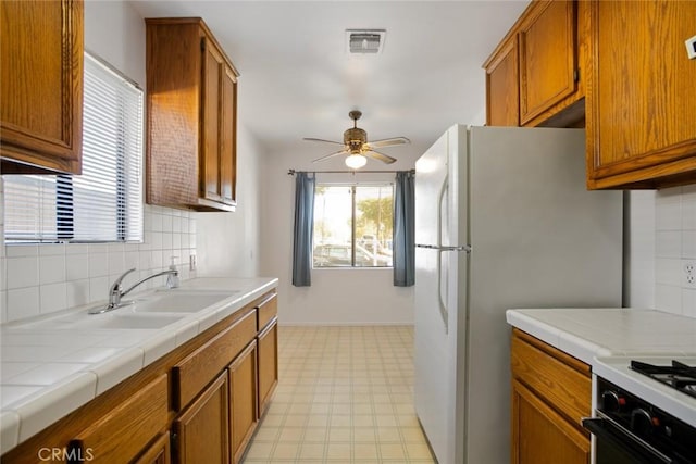 1033 W L St, Wilmington, CA 90744 - photo 23