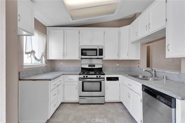 35025 El Dorado St, Lucerne Valley, CA 92356 - photo 11
