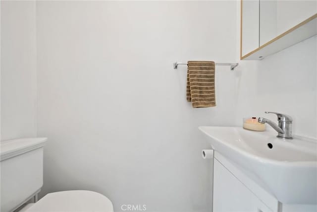 3549 S Cochran Ave, Los Angeles, CA 90016 - photo 17