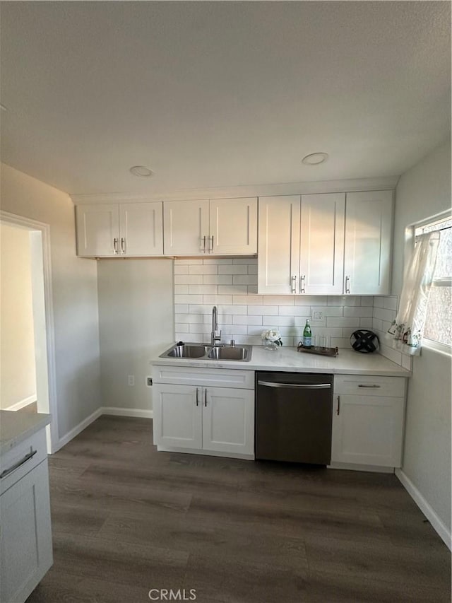 713 E 104th St, Los Angeles, CA 90002 - photo 2