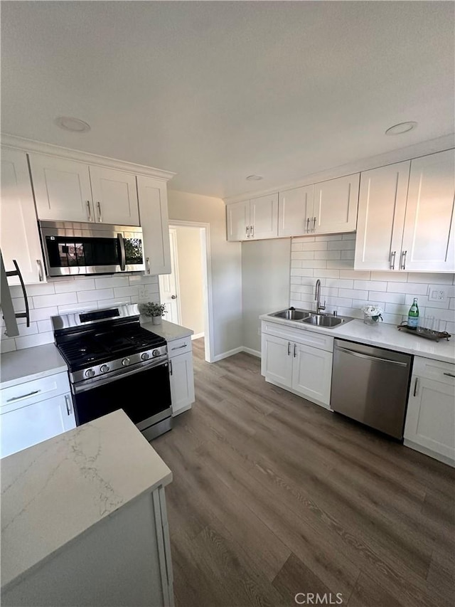 713 E 104th St, Los Angeles, CA 90002 - photo 3