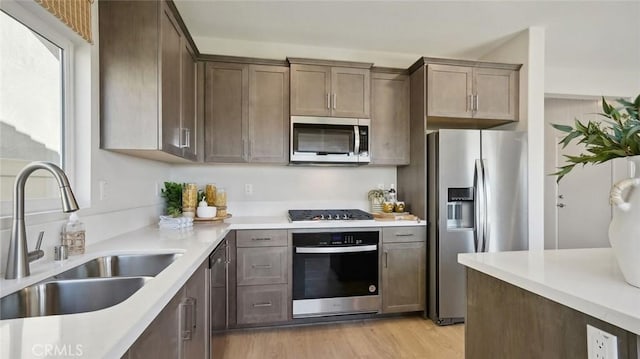 31294 Autumn Blaze Dr, Winchester, CA 92596 - photo 4