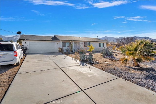 32725 Spinel Rd, Lucerne Valley, CA 92356 - photo 2
