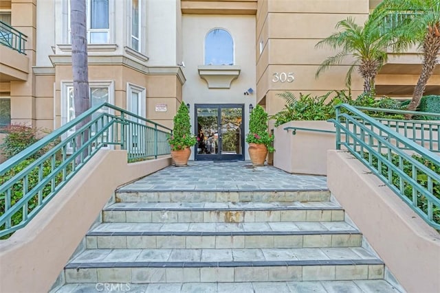 305 Arnaz Dr Unit 103, Los Angeles, CA 90048 - photo 2