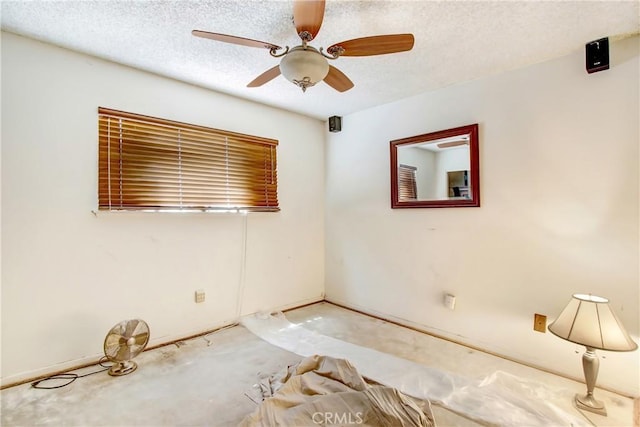 3065 Shade Tree Ln, Riverside, CA 92503 - photo 13