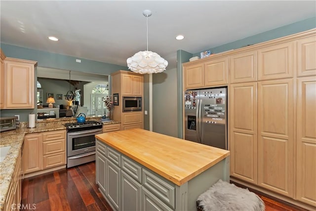 26746 Oakmont Dr, Lake Arrowhead, CA 92352 - photo 4