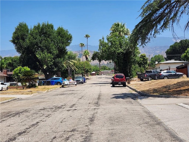 5680 Bonnie St, San Bernardino, CA 92404 - photo 2