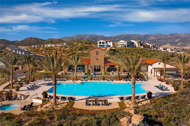 21604 Canyon Cv, Chatsworth, CA 91311 - photo 32