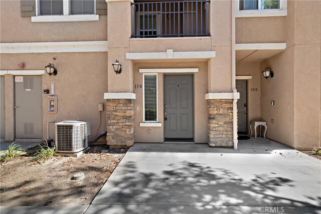 15651 Vista Way Unit 110, Lake Elsinore, CA 92532 - photo 4
