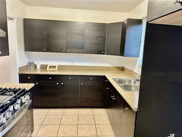 7450 Woodley Ave, Van Nuys, CA 91406 - photo 10