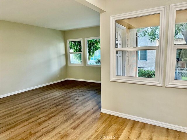 7450 Woodley Ave, Van Nuys, CA 91406 - photo 7