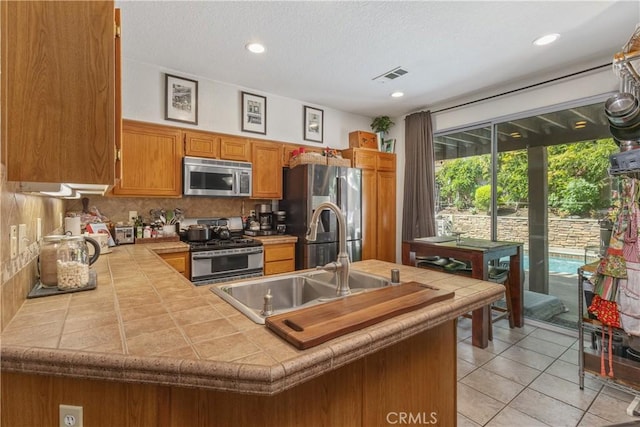 23 Red Coat Pl, Irvine, CA 92602 - photo 13