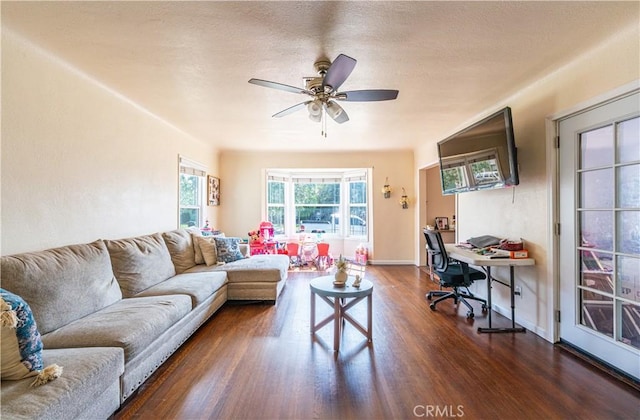 601 S Pearl Ave, Compton, CA 90221 - photo 17