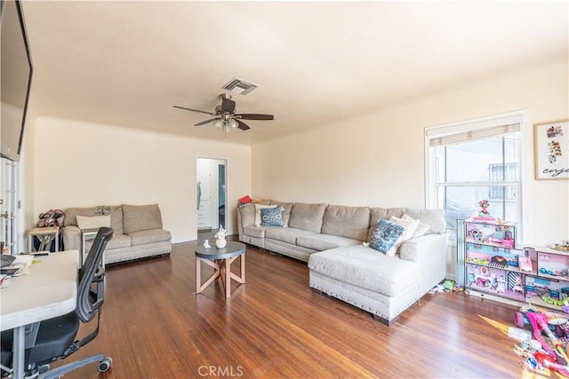 601 S Pearl Ave, Compton, CA 90221 - photo 16