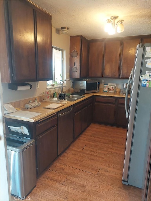 14976 Luna Rd, Victorville, CA 92392 - photo 9