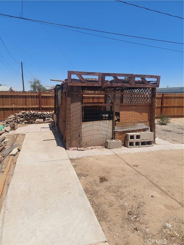 14976 Luna Rd, Victorville, CA 92392 - photo 57
