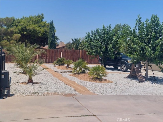 14976 Luna Rd, Victorville, CA 92392 - photo 5