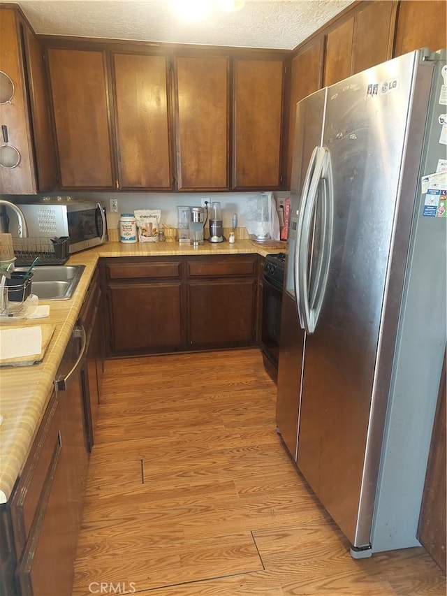 14976 Luna Rd, Victorville, CA 92392 - photo 10