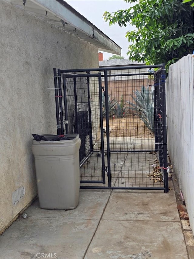 13966 Fox St, San Fernando, CA 91340 - photo 21