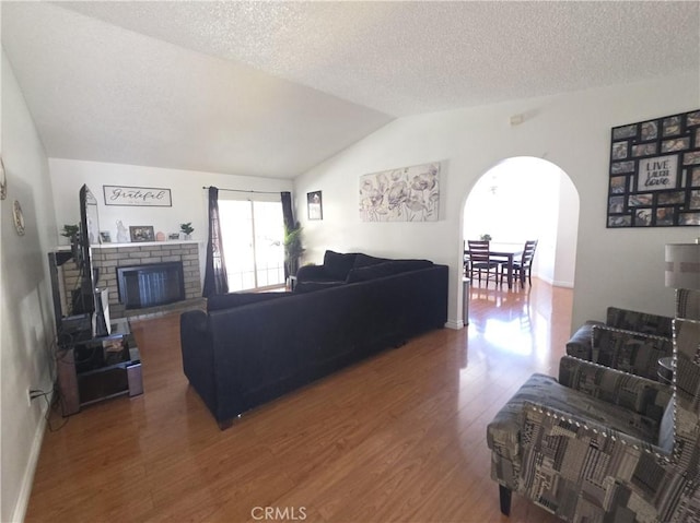 1028 W Woodcrest St, Bloomington, CA 92316 - photo 4