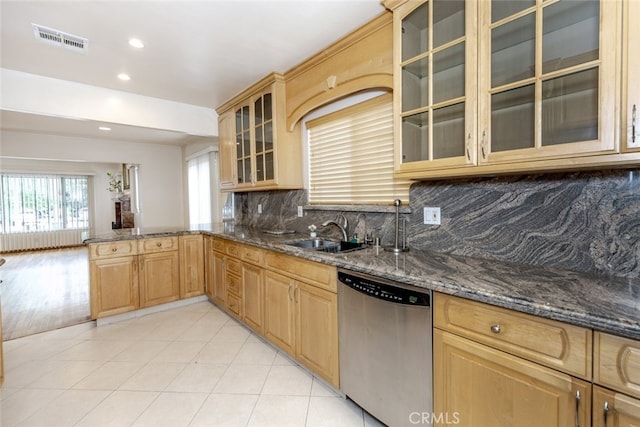 13811 Valerio St, Van Nuys, CA 91405 - photo 8