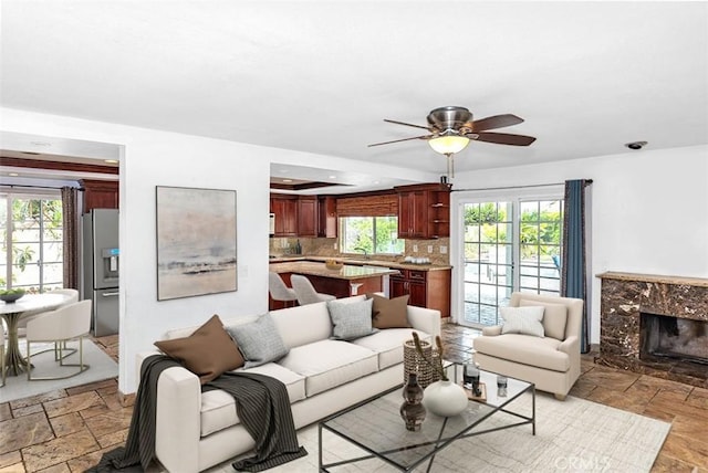 15515 Carrington Dr, La Mirada, CA 90638 - photo 11